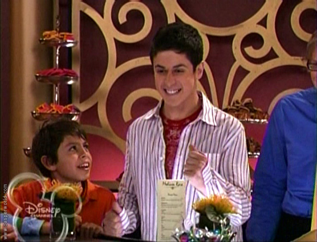 Jake T. Austin in Wizards of Waverly Place (Season 1)