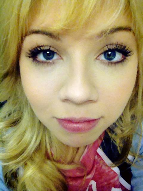 General photo of Jennette McCurdy