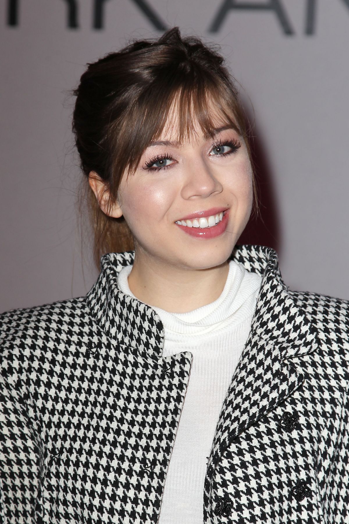 General photo of Jennette McCurdy