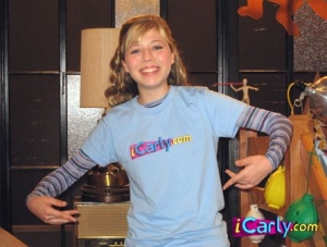 Jennette McCurdy in iCarly: (Season 1)