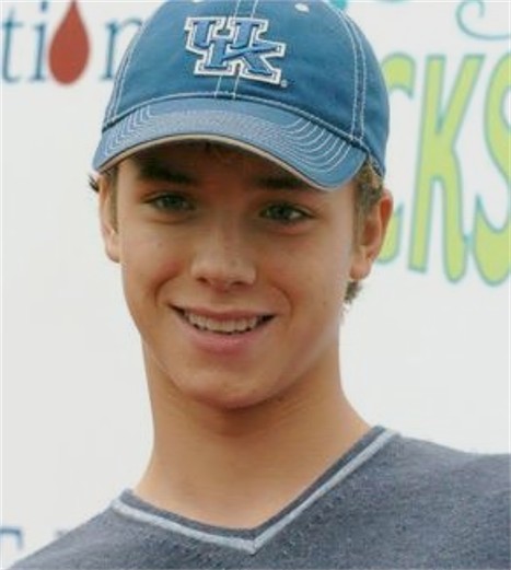 General photo of Jeremy Sumpter