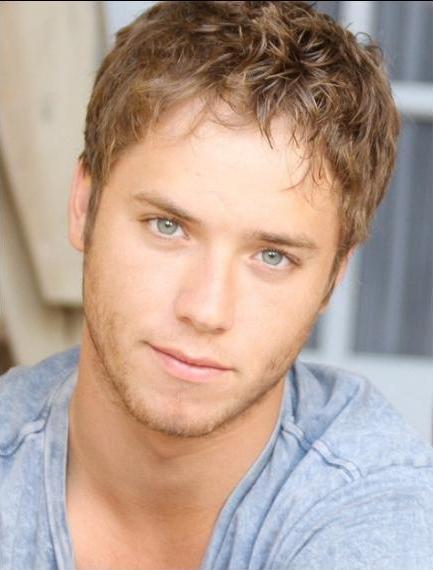 General photo of Jeremy Sumpter