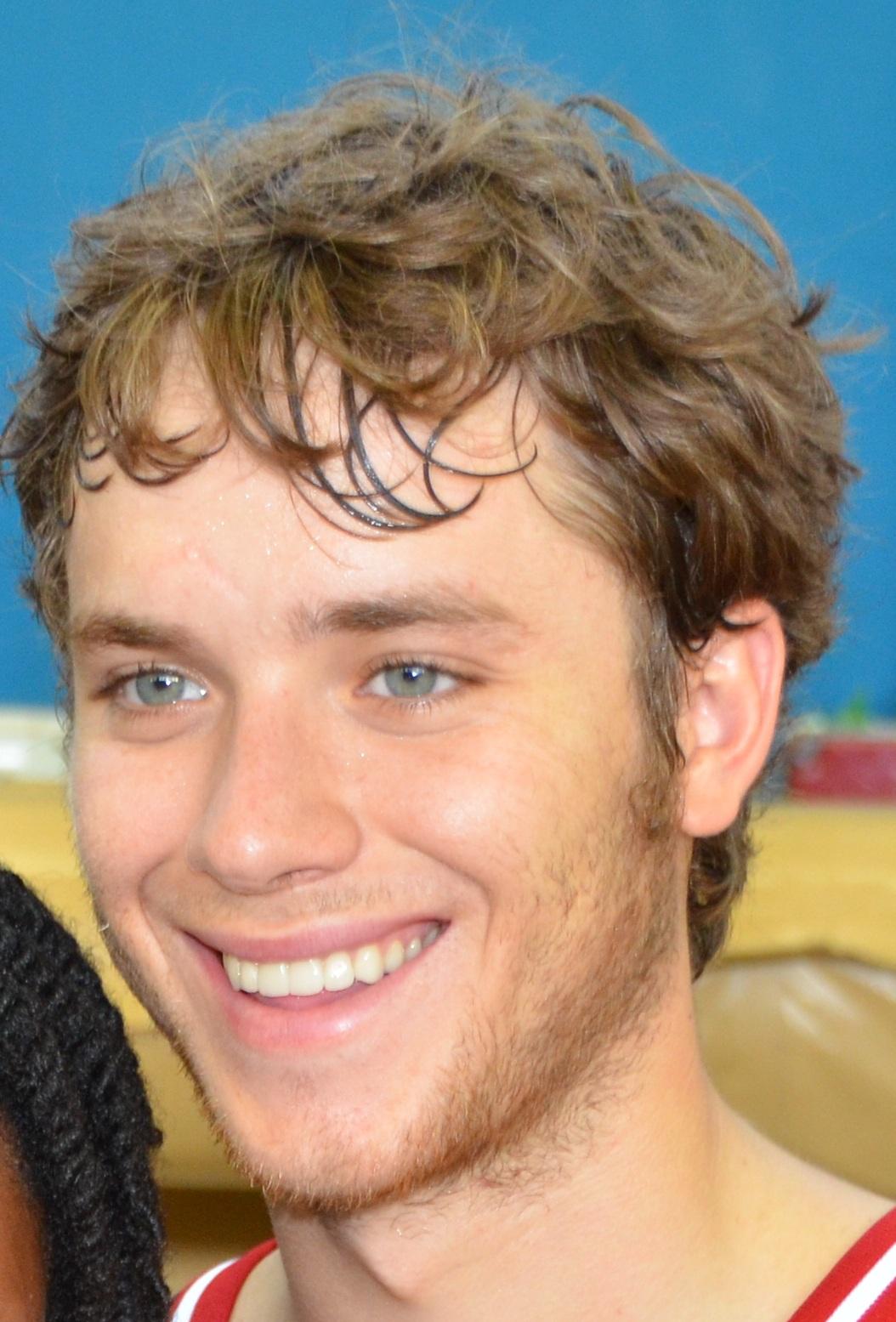 General photo of Jeremy Sumpter