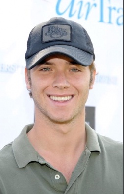 General photo of Jeremy Sumpter