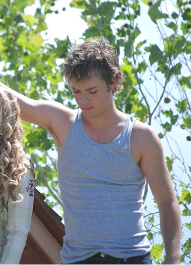 General photo of Jeremy Sumpter