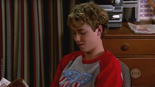 Jeremy Sumpter in Clubhouse, episode: Pilot