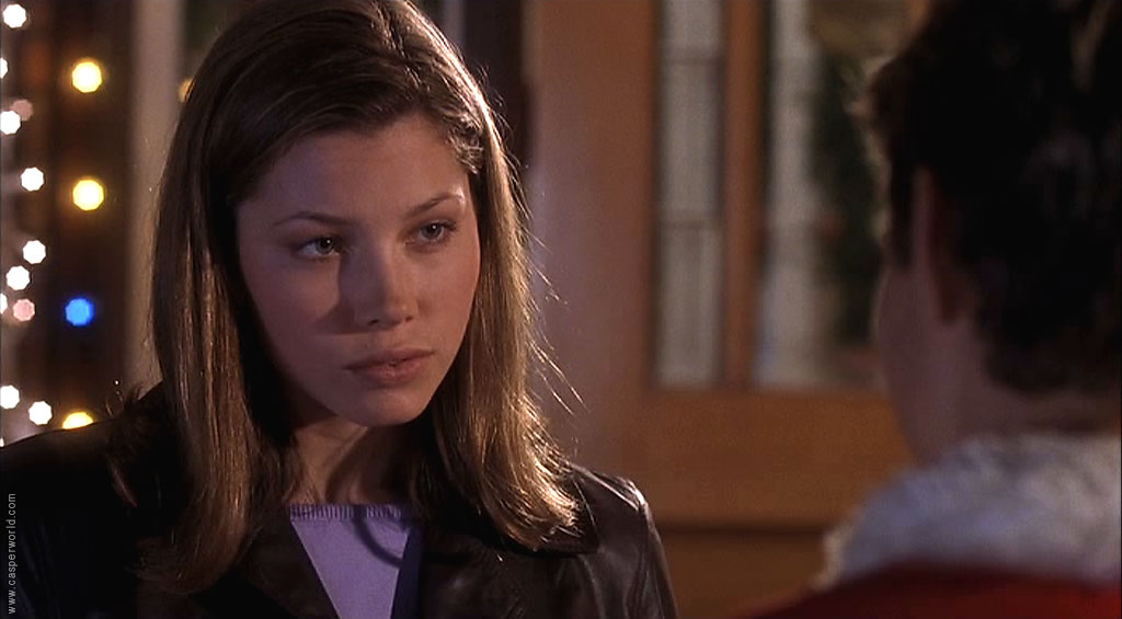 Jessica Biel in I'll Be Home for Christmas