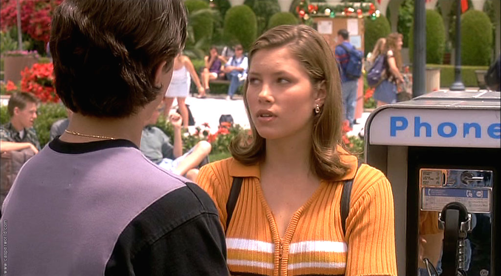 Jessica Biel in I'll Be Home for Christmas