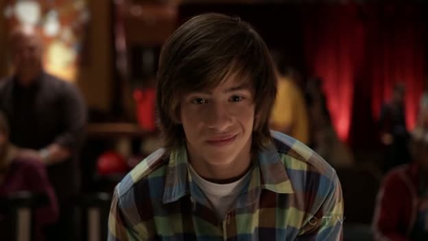 Jimmy Bennett in No Ordinary Family