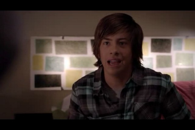 Jimmy Bennett in No Ordinary Family