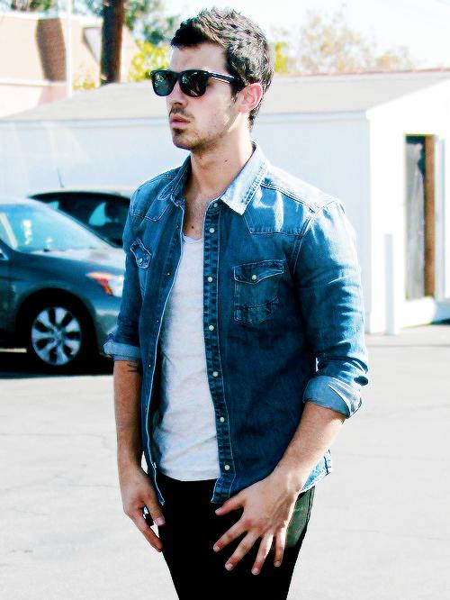 General photo of Joe Jonas