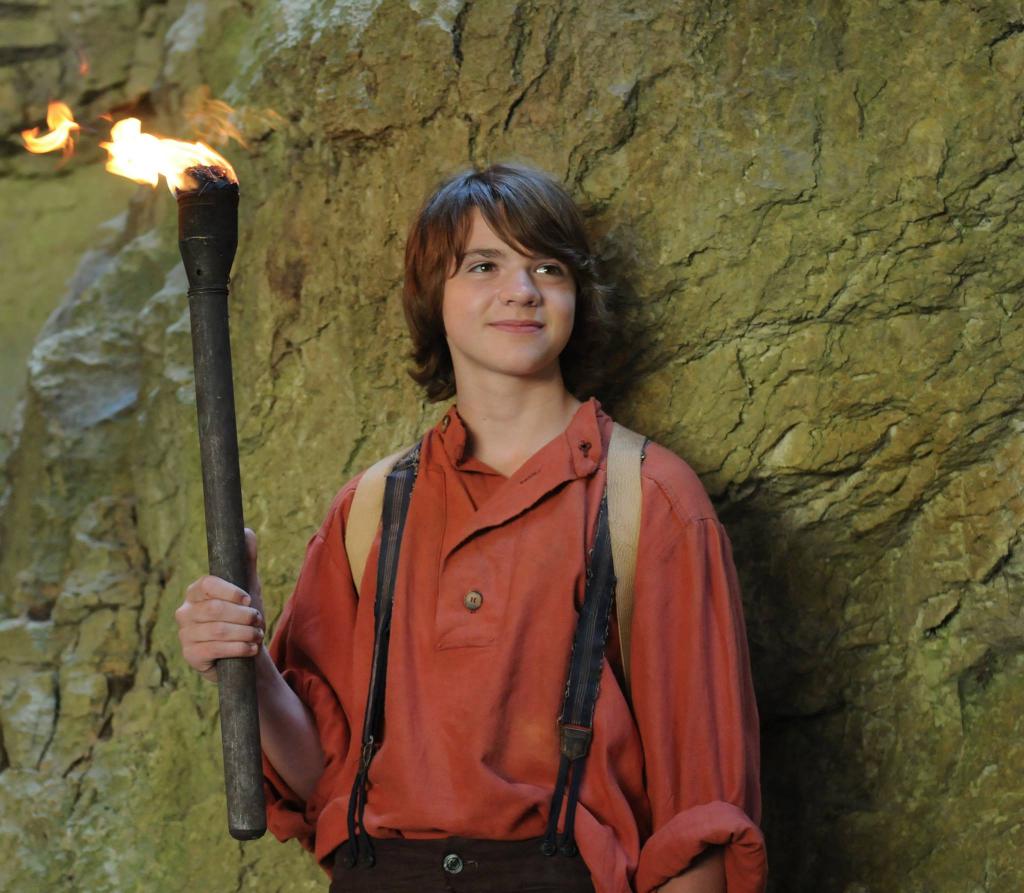 General photo of Joel Courtney