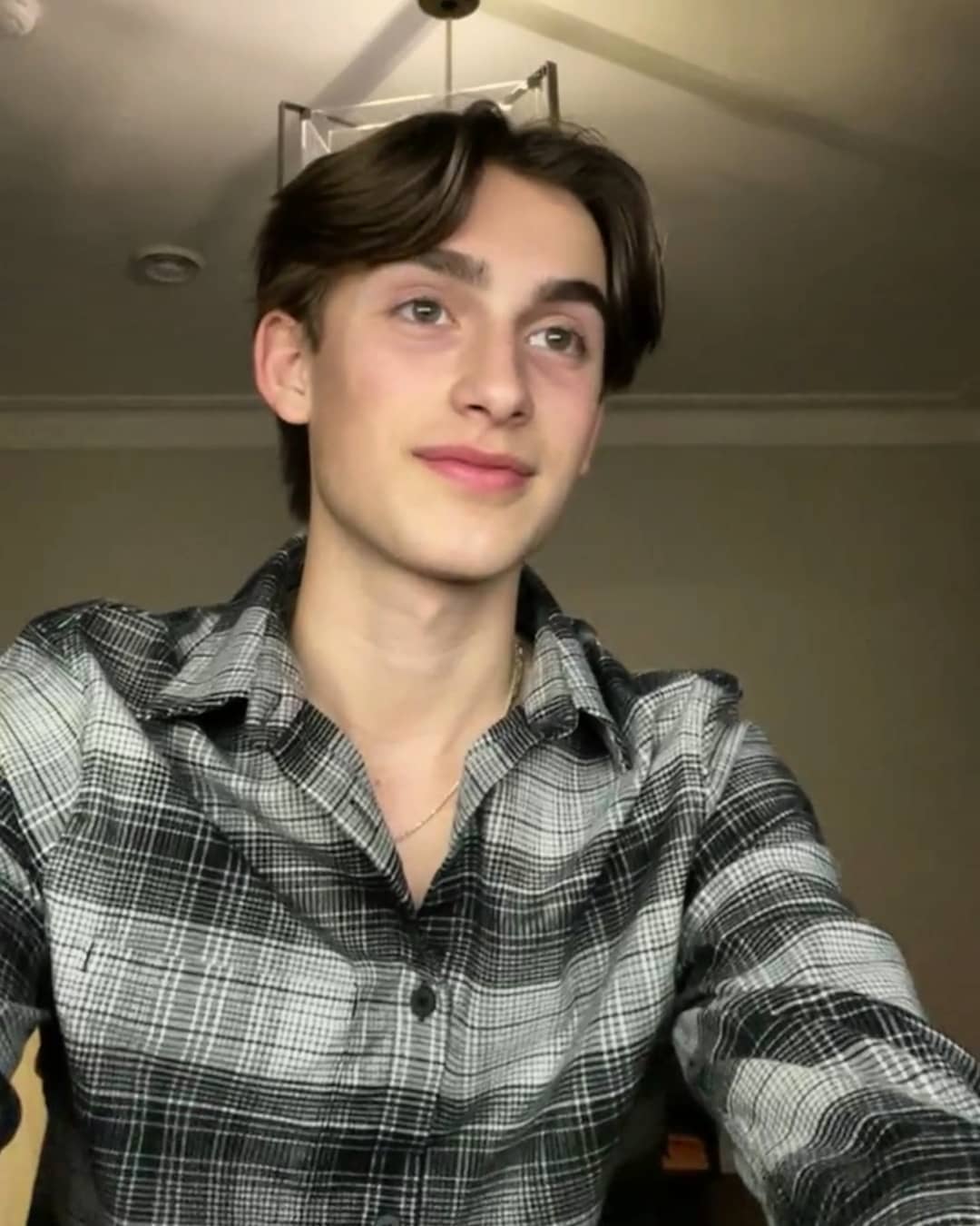 General photo of Johnny Orlando