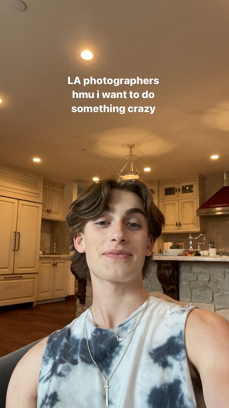 General photo of Johnny Orlando