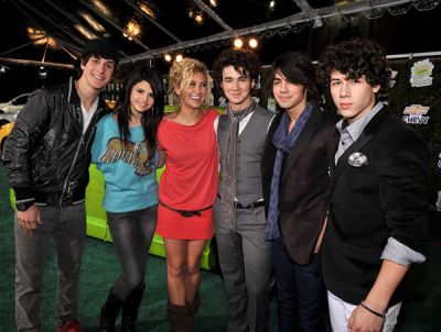 General photo of Jonas Brothers