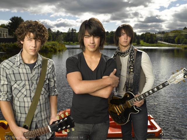 General photo of Jonas Brothers