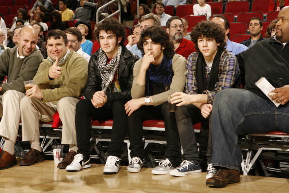 General photo of Jonas Brothers