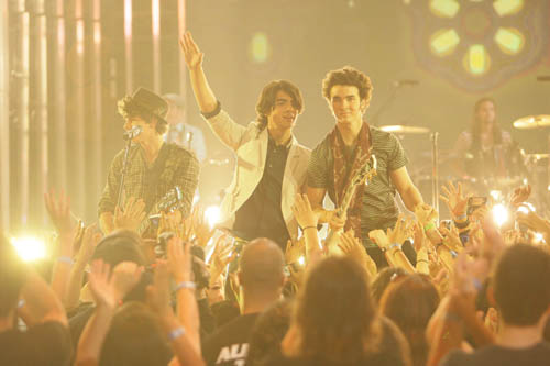 General photo of Jonas Brothers