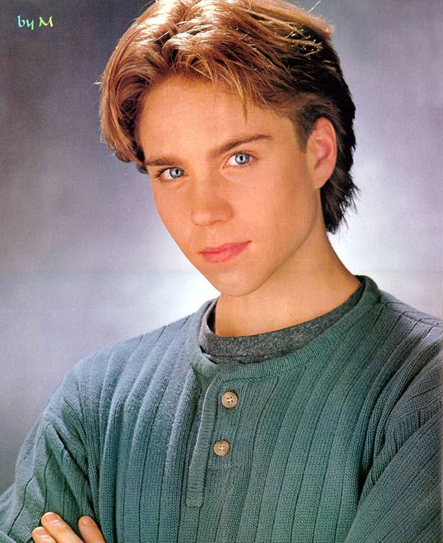 Picture Of Jonathan Brandis In General Pictures - Jb23.jpg 