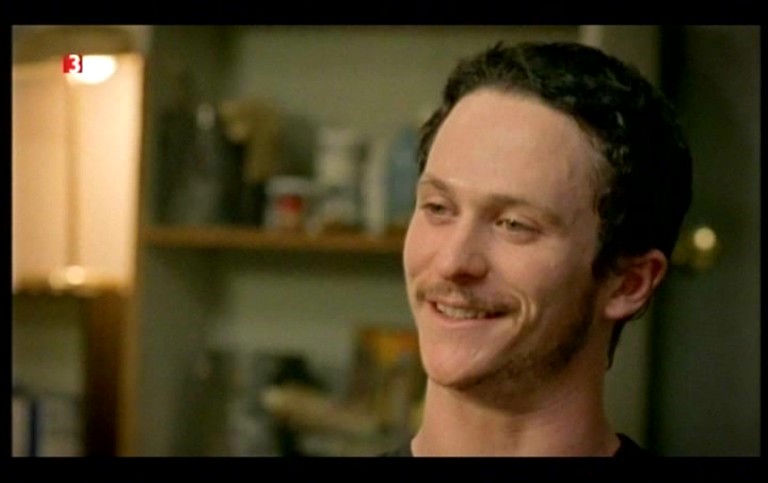 Jonathan Tucker in An Englishman in New York