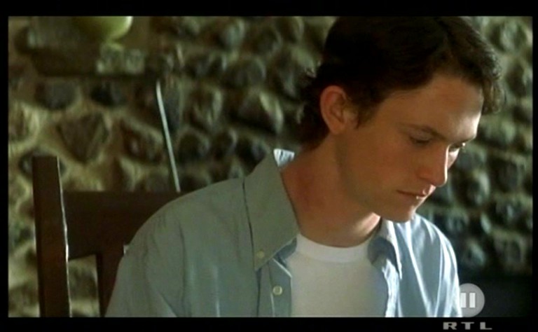 Jonathan Tucker in The Deep End