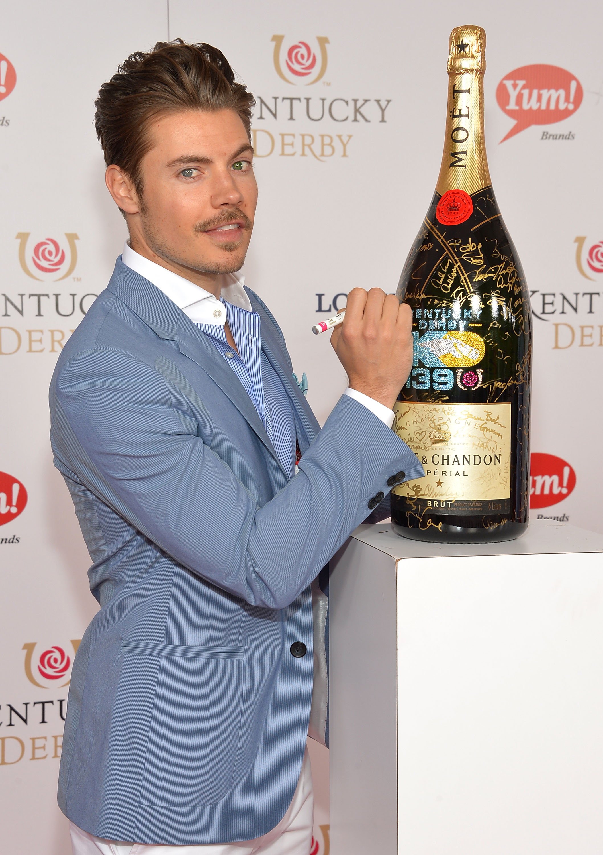 General photo of Josh Henderson