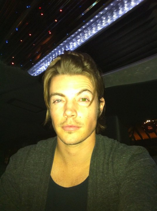 General photo of Josh Henderson