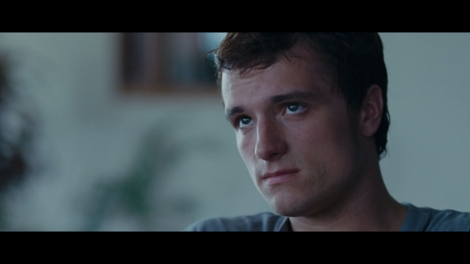 Josh Hutcherson in Escobar: Paradise Lost