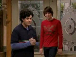 Josh Peck in Drake & Josh