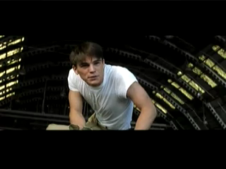 Josh Hartnett in Pearl Harbor