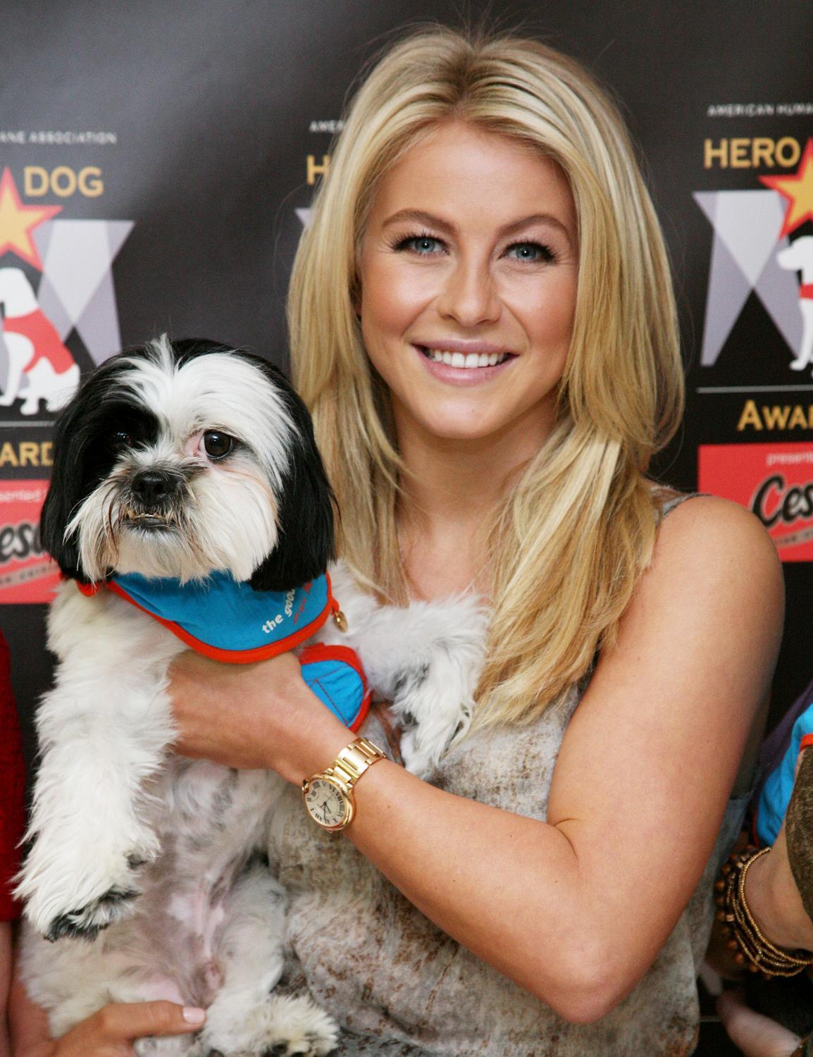 General photo of Julianne Hough