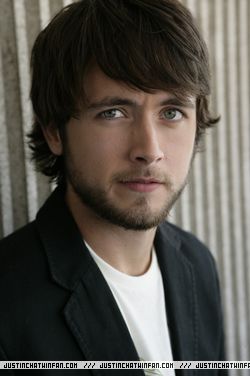 General photo of Justin Chatwin