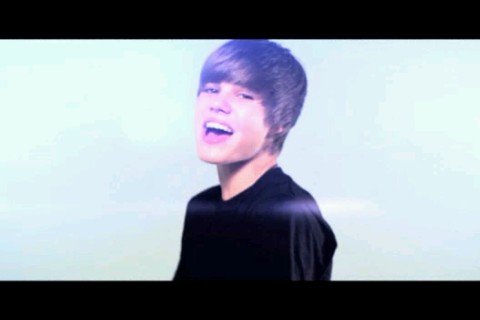 Picture of Justin Bieber in Music Video: Love Me - justin-bieber ...