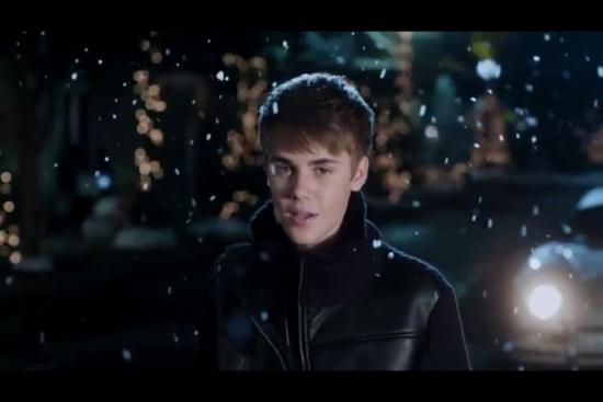 Justin Bieber in Music Video: Mistletoe
