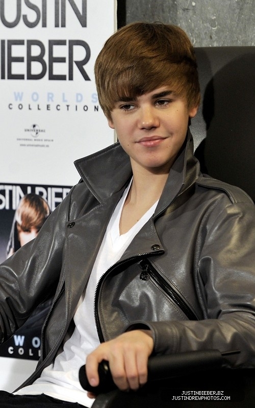 General photo of Justin Bieber