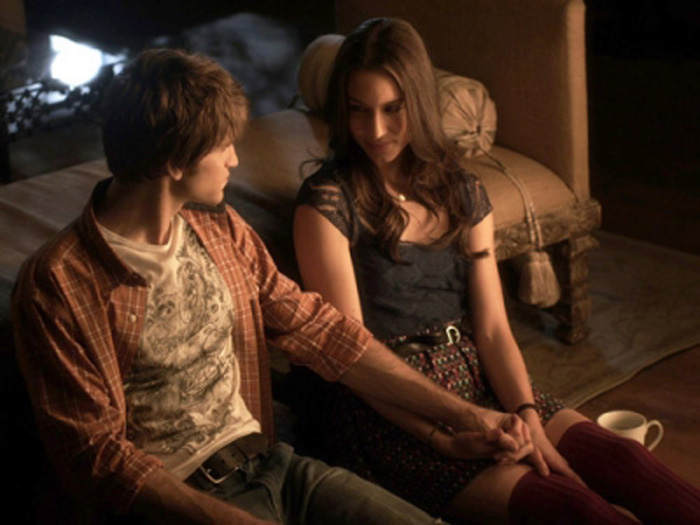 Keegan Allen in Pretty Little Liars (Season 1)