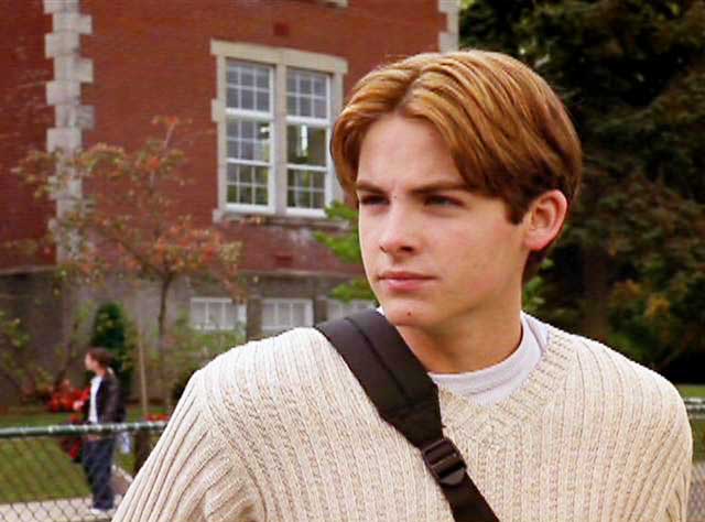 Kevin Zegers in Air Bud: World Pup