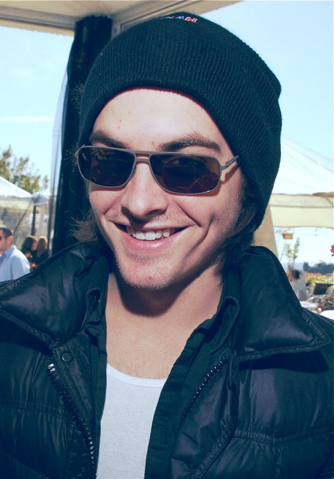 General photo of Kevin Zegers