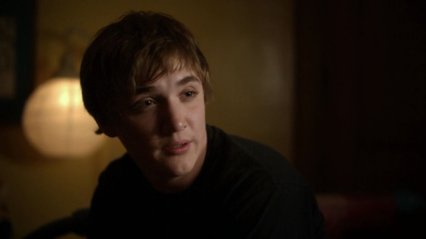 Kyle Gallner in Cherry