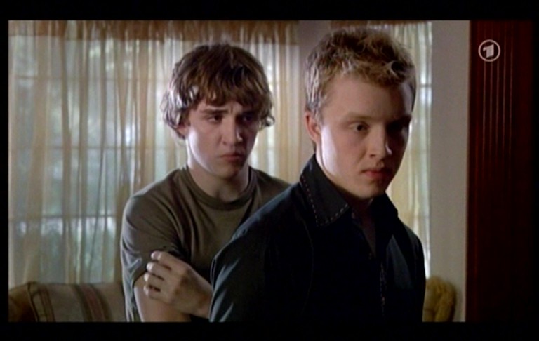 Kyle Gallner in Red