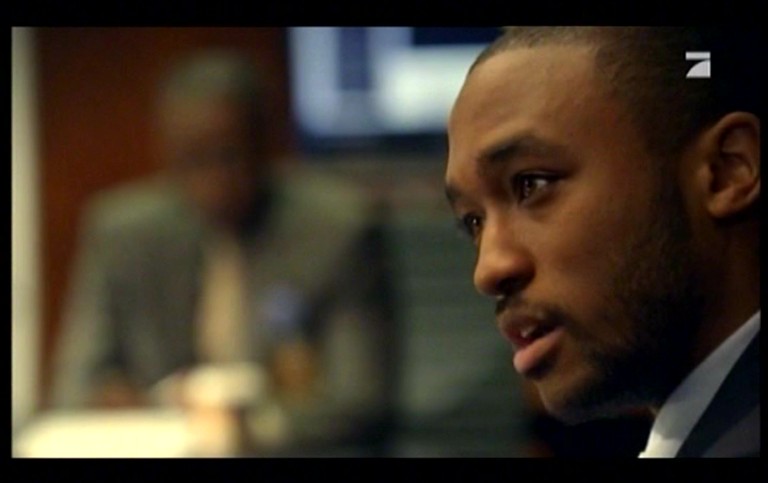 Lee Thompson Young in FlashForward