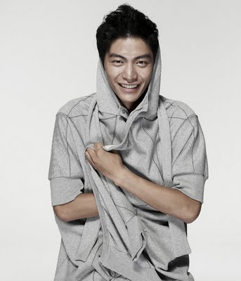 General photo of Lee Min-Ki