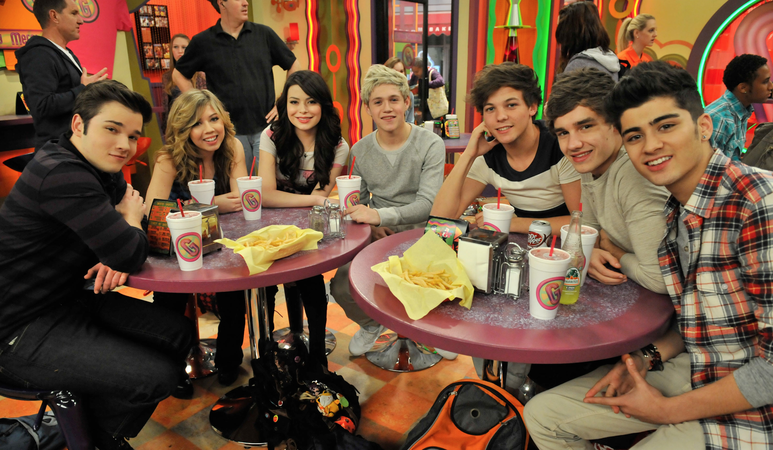 Liam Payne in ICarly, episode: iGo One Direction