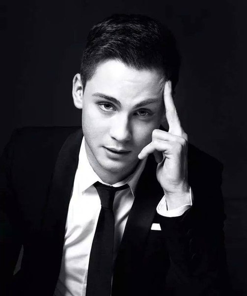 General photo of Logan Lerman