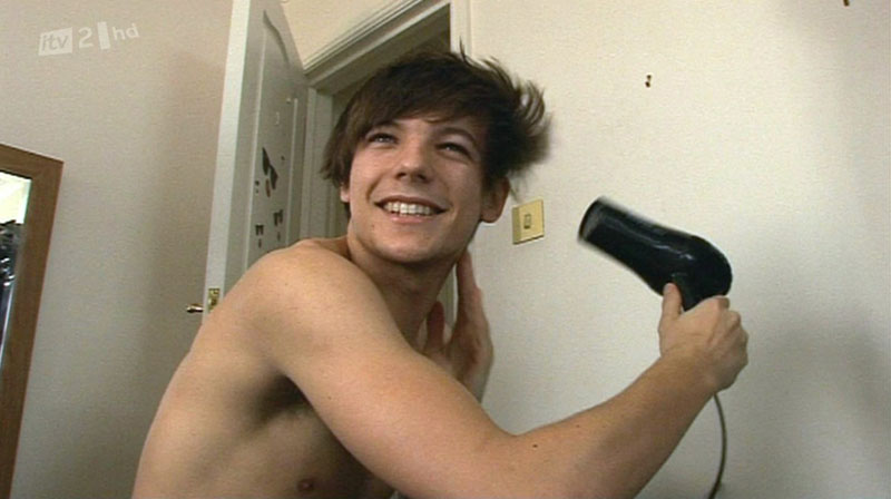 General photo of Louis Tomlinson