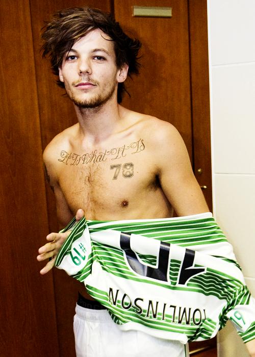 General photo of Louis Tomlinson