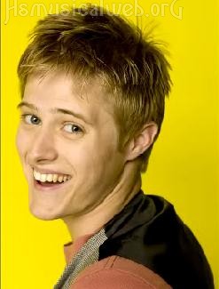 General photo of Lucas Grabeel