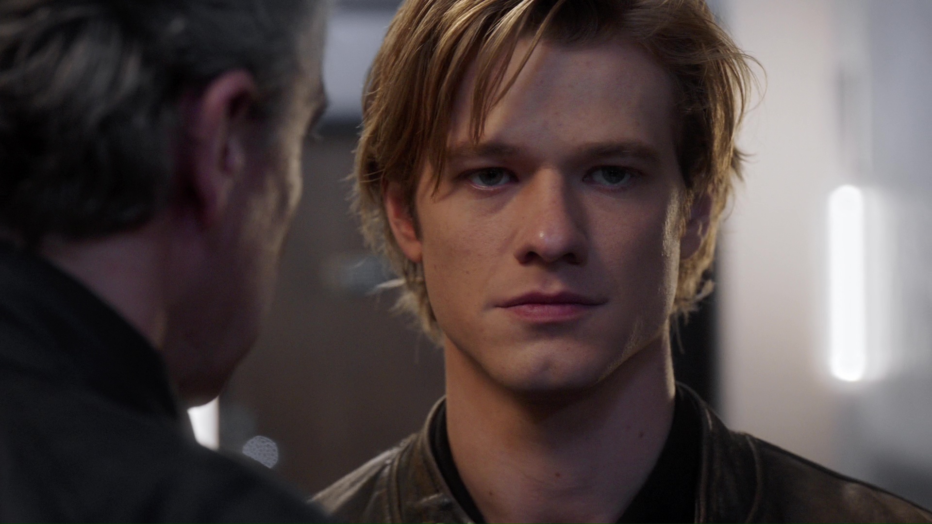 Lucas Till in MacGyver