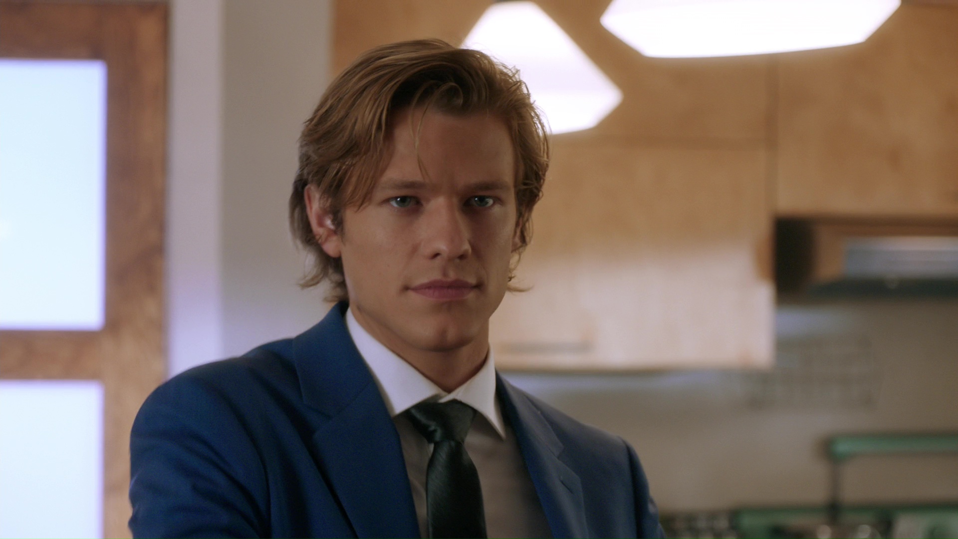 Lucas Till in MacGyver