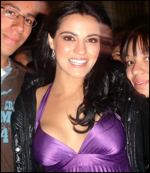 General photo of Maite Perroni